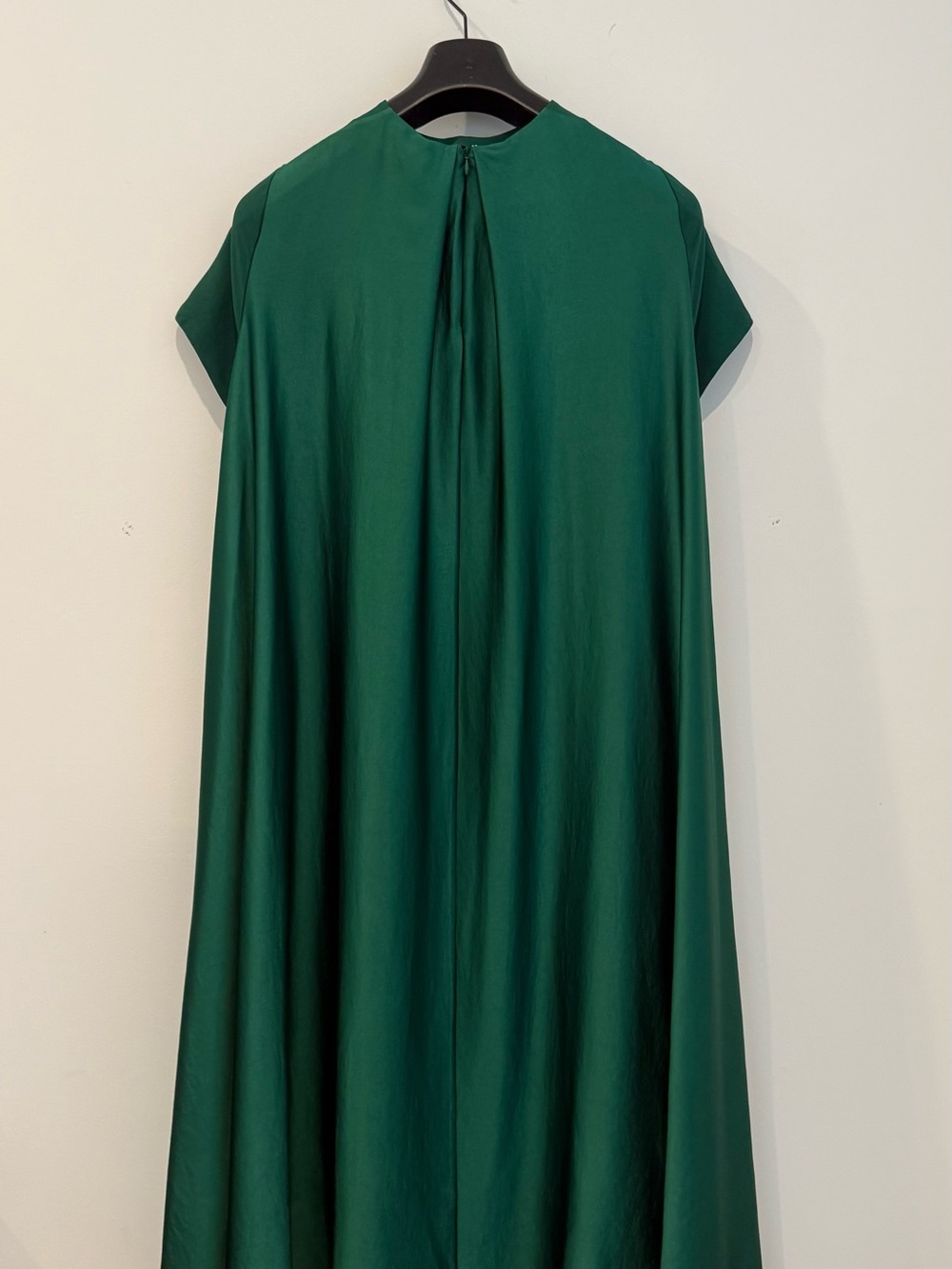 Banana Republic Emerald Green Cape Dress (A-Line) Evening/Cocktail/WeddingGuest - Picture 2 of 6